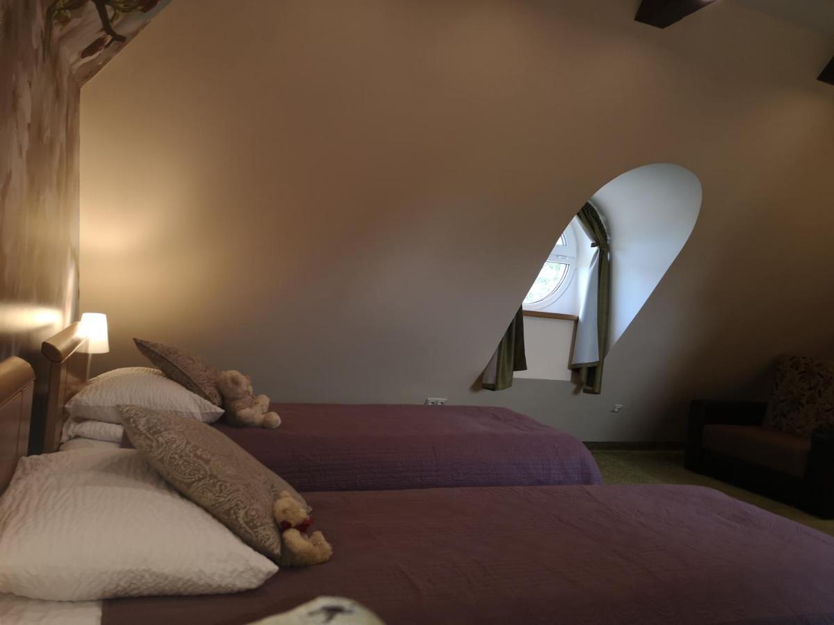 Hotel Senlici Jelgava Ngoại thất bức ảnh