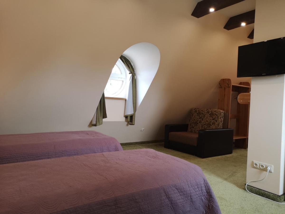 Hotel Senlici Jelgava Ngoại thất bức ảnh