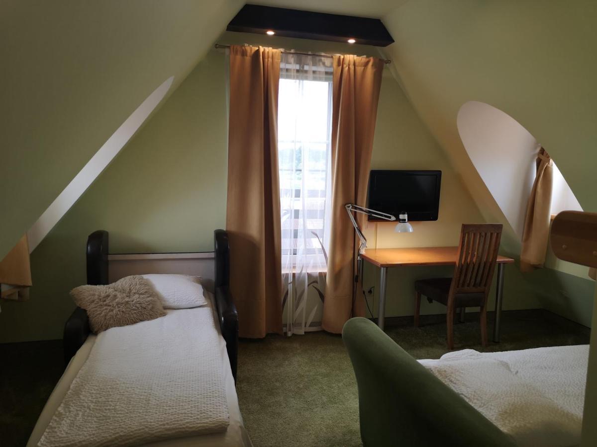 Hotel Senlici Jelgava Ngoại thất bức ảnh