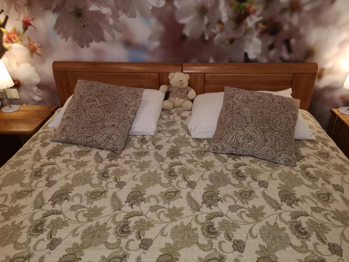 Hotel Senlici Jelgava Ngoại thất bức ảnh