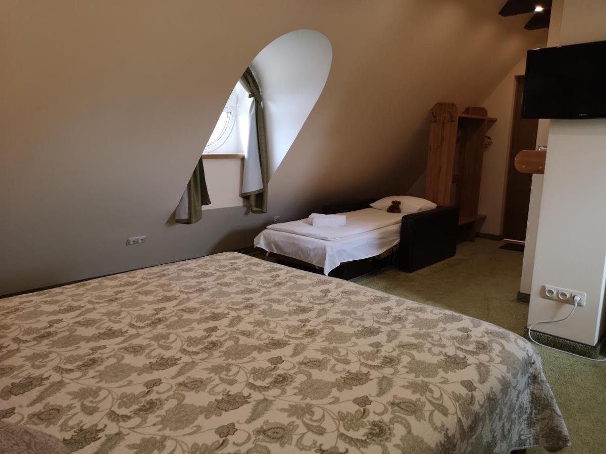 Hotel Senlici Jelgava Ngoại thất bức ảnh