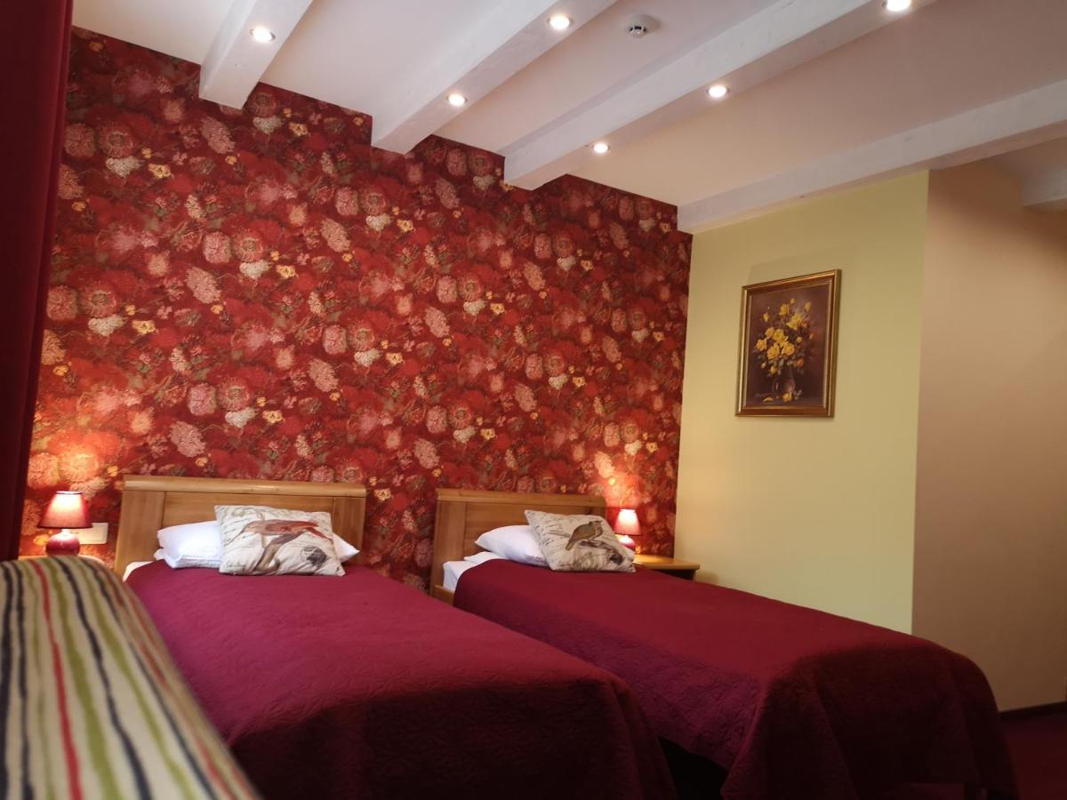 Hotel Senlici Jelgava Ngoại thất bức ảnh