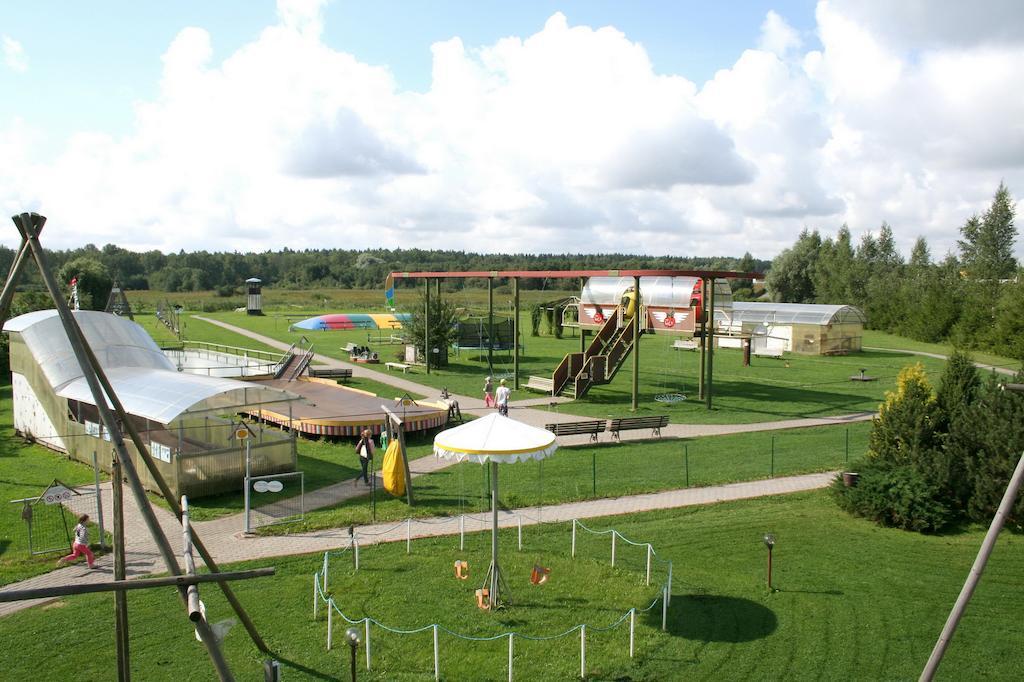 Hotel Senlici Jelgava Ngoại thất bức ảnh